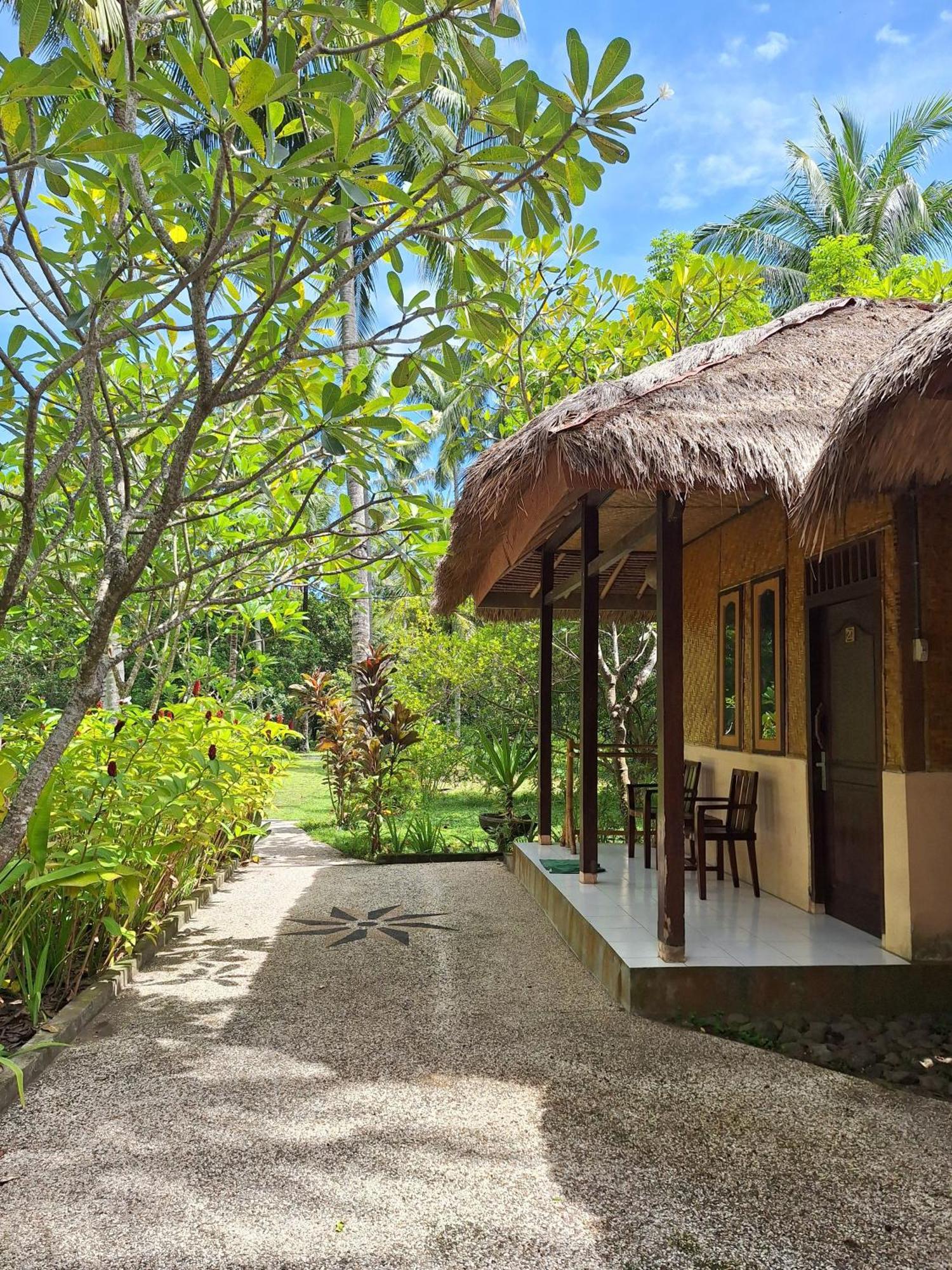 Lendang Eco Lodge Сенггиги Экстерьер фото